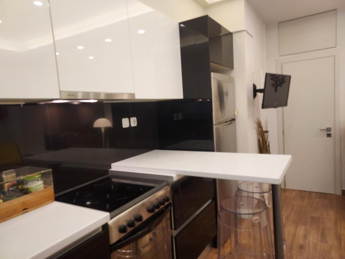 Acropolis Metro Station Flat 2 Apartment เอเธนส์ ภายนอก รูปภาพ