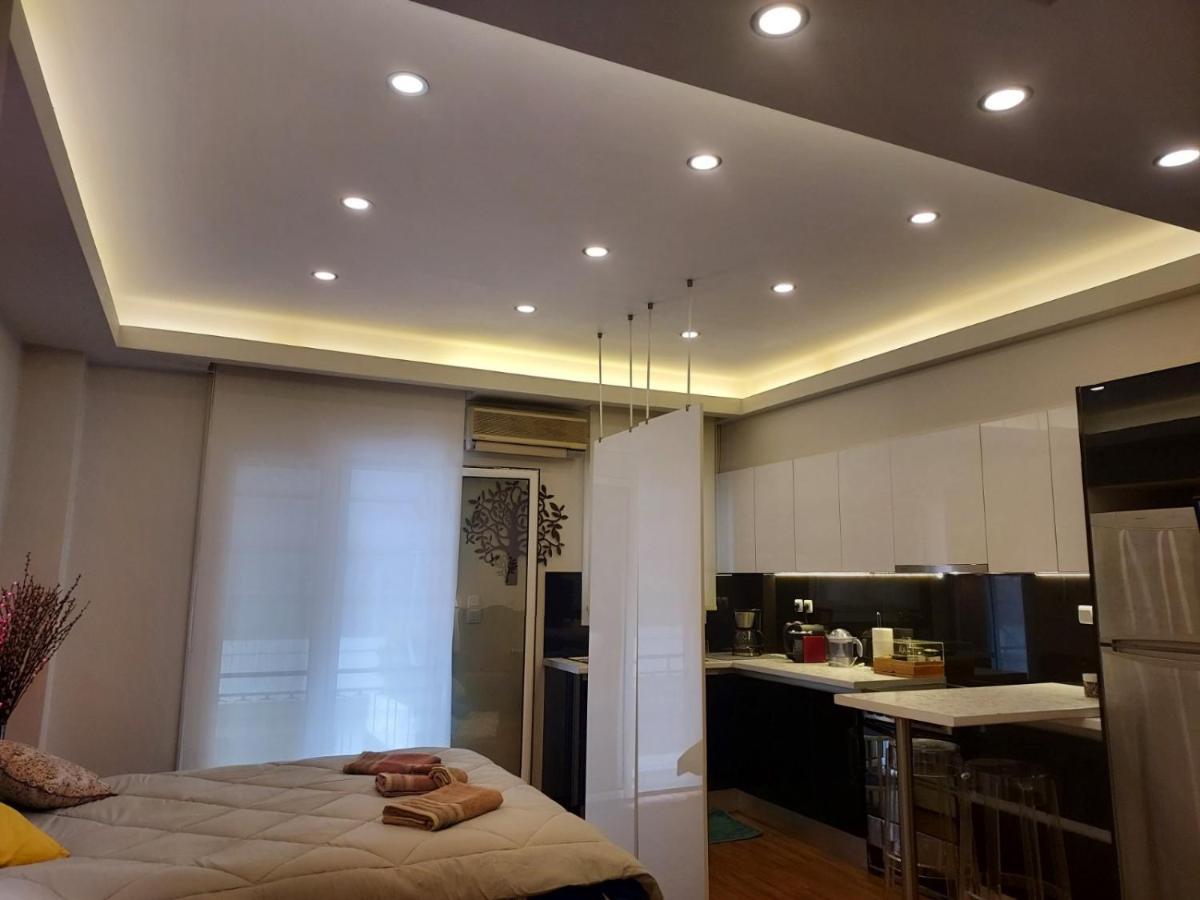 Acropolis Metro Station Flat 2 Apartment เอเธนส์ ภายนอก รูปภาพ