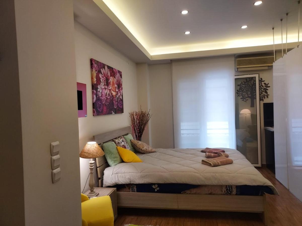 Acropolis Metro Station Flat 2 Apartment เอเธนส์ ภายนอก รูปภาพ